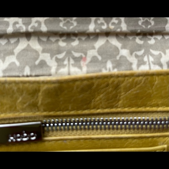 Hobo Crossbody - Picture 4 of 8